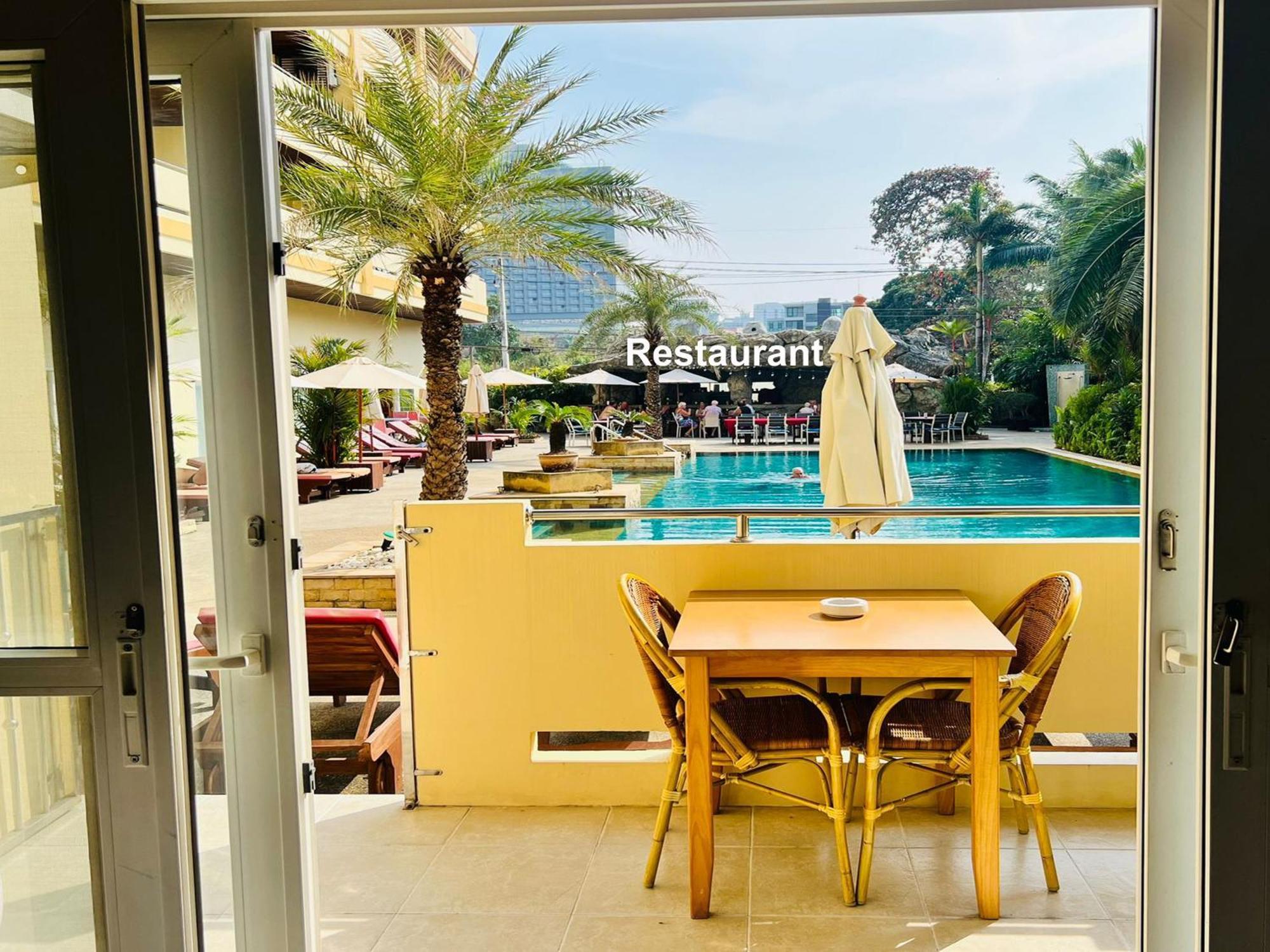 View Talay Residence 6 Wongamat Sand Beach Pattaya Esterno foto